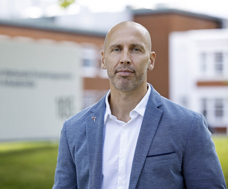 Professor Lars L. Andersen